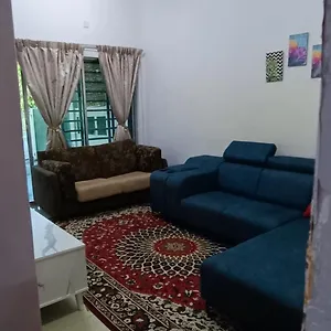 Holiday home Homestay Lestari Klia, Sepang